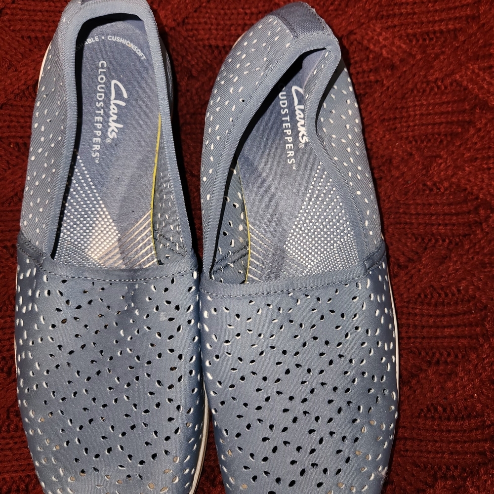 Clarks Cloudsteppers Perforated Blue Loafers